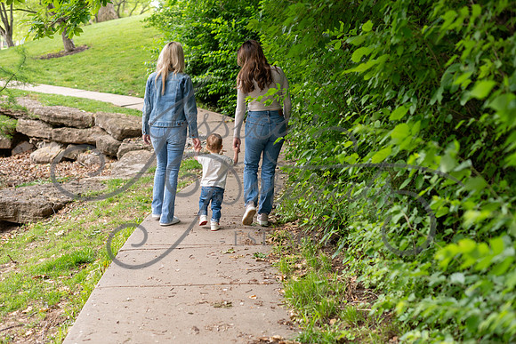 2025-05-23 Wendy and Julie with Baby Max Garney park_Z63_5653
