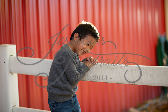 2024-10-27 Maria Perez at Long View farm Park__JAE3457