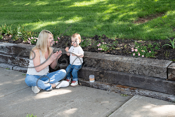 2025-05-23 Wendy and Julie with Baby Max Garney park_Z63_5862