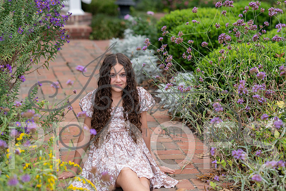 2025-10-11 Jessica Termini at Long View farm Park_Z63_9617