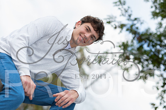 2025-10-11 Jessica Termini at Long View farm Park_Z63_9633