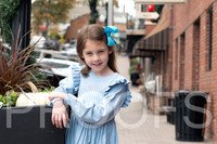 2025-11-08 Alyson Bollinger at Downtown Parkville_DSC_0713