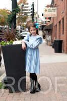 2025-11-08 Alyson Bollinger at Downtown Parkville_DSC_0712