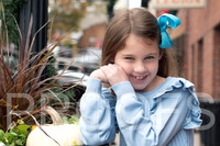 2025-11-08 Alyson Bollinger at Downtown Parkville_DSC_0719