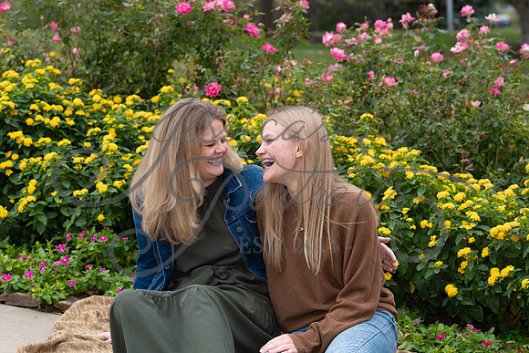 2025-10-27 Cannavan Family at Charles Garney Park_DSC_0221