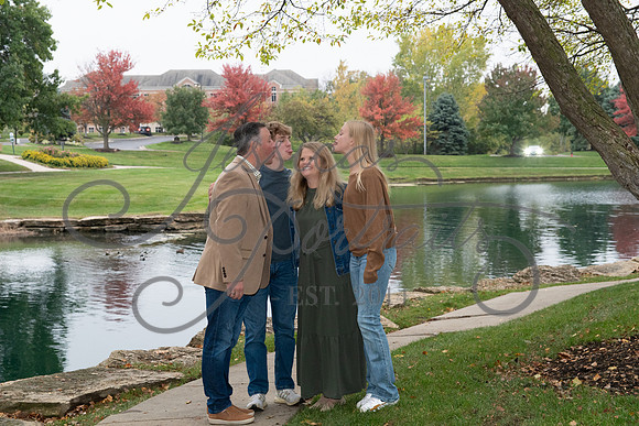 2025-10-27 Cannavan Family at Charles Garney Park_DSC_0329