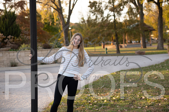 2025-11-03 Amy Crogan at Parkville Bridge and Park_DSC_0424
