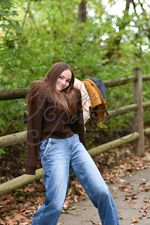 2025-10-26 Laura Karam with Family at Line Creek Park_DSC_0026