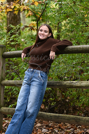 2025-10-26 Laura Karam with Family at Line Creek Park_DSC_0033