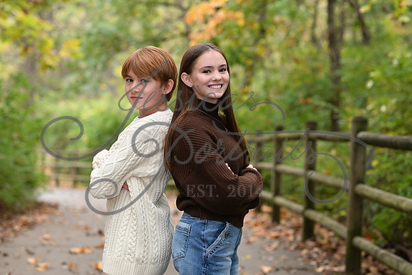 2025-10-26 Laura Karam with Family at Line Creek Park_DSC_0065