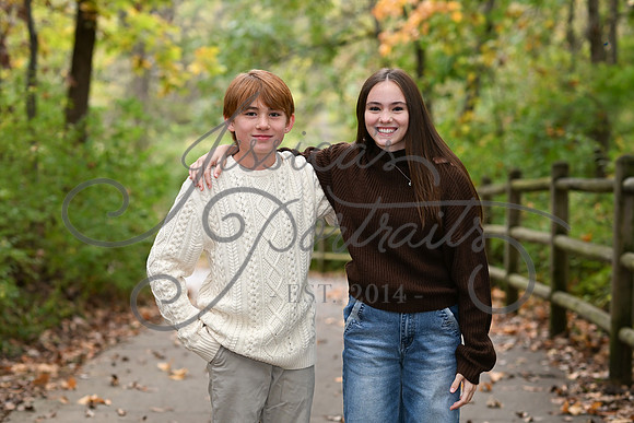 2025-10-26 Laura Karam with Family at Line Creek Park_DSC_0067
