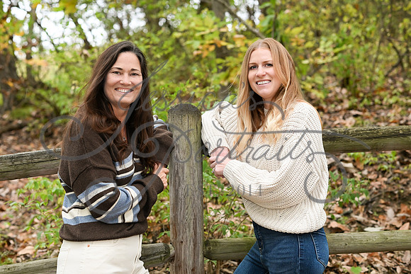 2025-10-26 Laura Karam with Family at Line Creek Park_DSC_0105