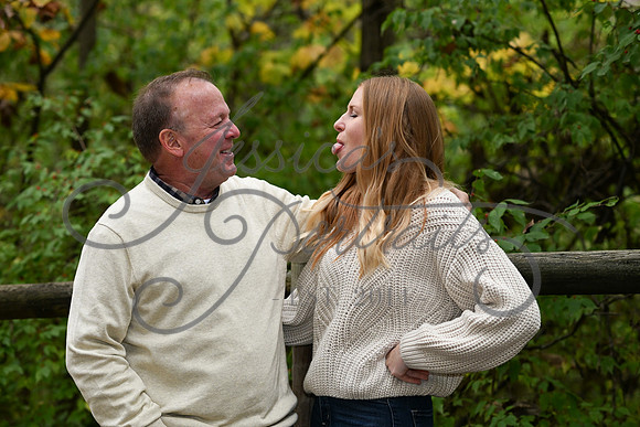 2025-10-26 Laura Karam with Family at Line Creek Park_DSC_0180