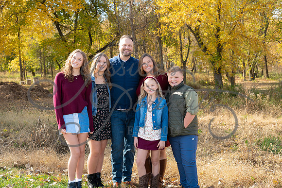 2025-11-08 Laura Rogers at Downtown Parkville_DSC_0969