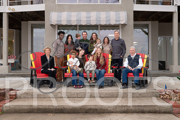 2025-11-29 Jim O'Laughin Family Reuion Shoot_DSC_9456