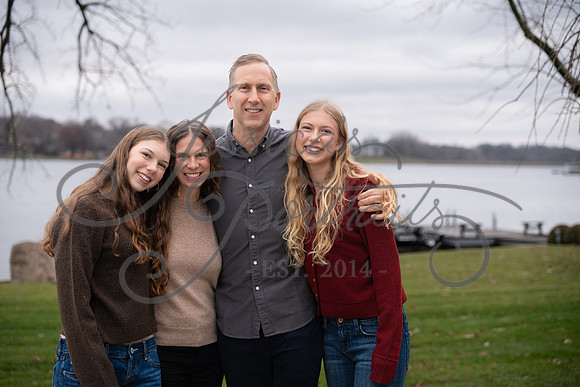 2025-11-29 Jim O'Laughin Family Reuion Shoot_DSC_9415