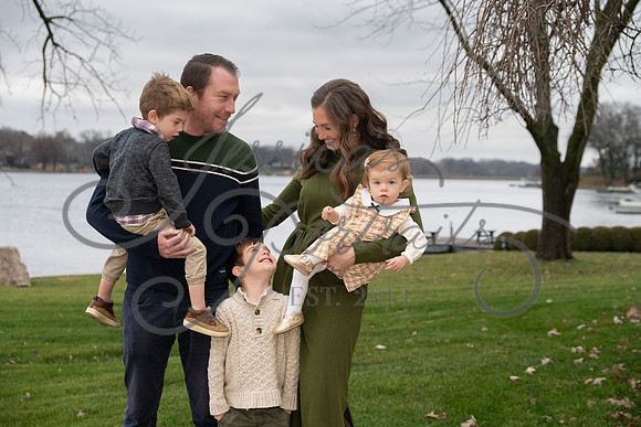 2025-11-29 Jim O'Laughin Family Reuion Shoot_DSC_9445