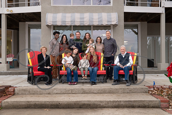 2025-11-29 Jim O'Laughin Family Reuion Shoot_DSC_9457