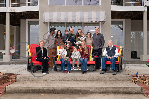 2025-11-29 Jim O'Laughin Family Reuion Shoot_DSC_9458