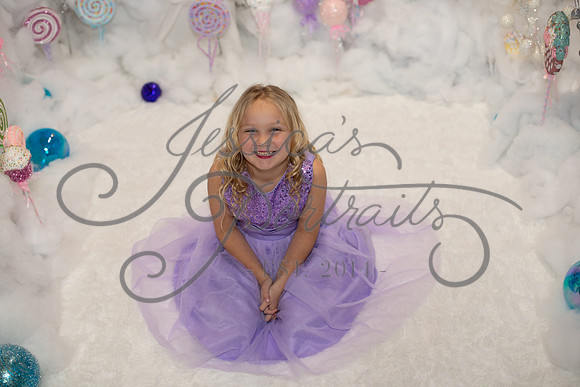 2024-11-23 Casey Britt Candy Wonderland_DSC_8840