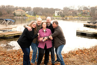 2025-12-27 Amy Schaefer and extended family_DSC_0441