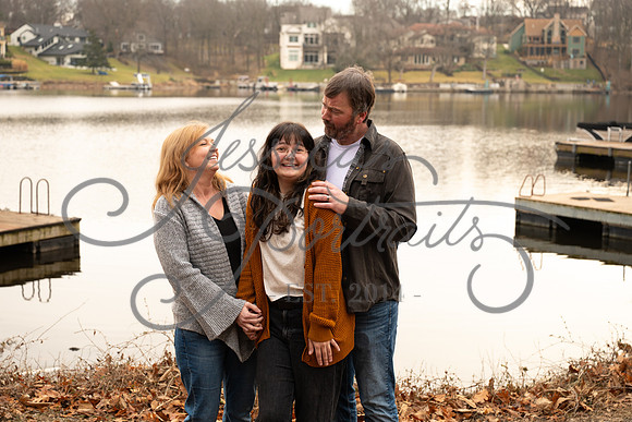 2025-12-27 Amy Schaefer and extended family_DSC_0485