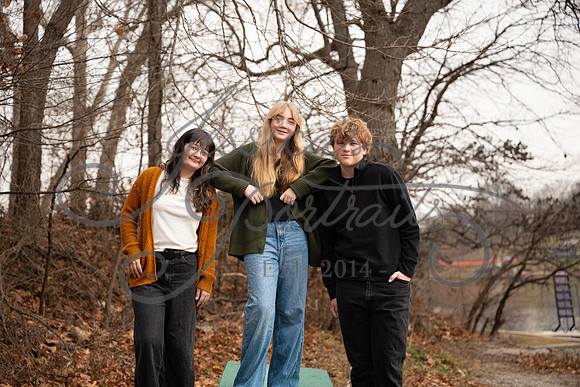 2025-12-27 Amy Schaefer and extended family_DSC_0548