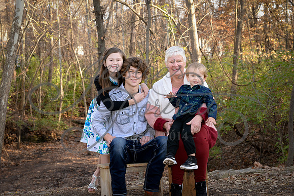 2022-11-06 Ashley Beier at her home_DSC_1554