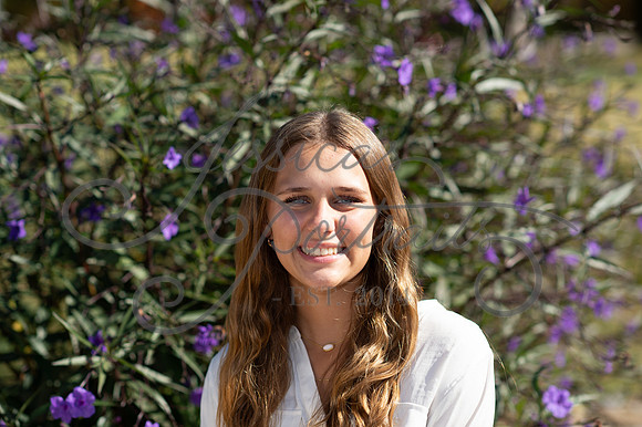 2024-10-26 Dipple Family and Sams Senior pics__JAE2584