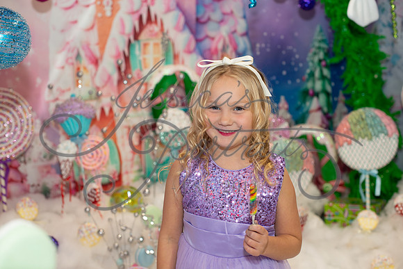 2024-11-23 Casey Britt Candy Wonderland_DSC_8709