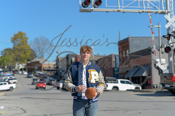 2024-11-01 Vinny Ross Senior pics Downtown Parkville__JAE3947