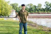 2026-05-03 Gladys Hanna-White Robby Senior Pics_DSC_1887