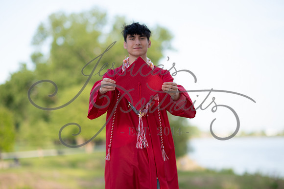 2026-05-03 Gladys Hanna-White Robby Senior Pics_DSC_1946