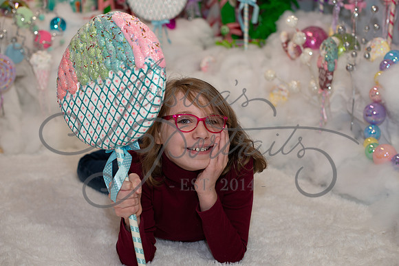 2024-11-23 Tracy Nelson Candy Wonderland_DSC_8625