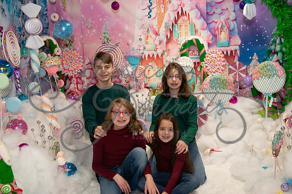 2024-11-23 Tracy Nelson Candy Wonderland_DSC_8663