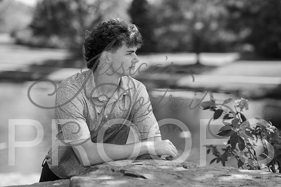 2026-10-12 Carter senior pics mom is Collin Lovitts_DSC_3913