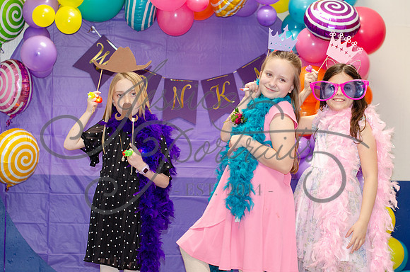 2023-03-11 Father Daughter Dance that Rose Maloney took_DSC_0211