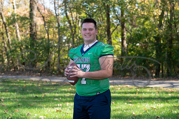 2024-10-26 Dipple Family and Sams Senior pics__JAE2975