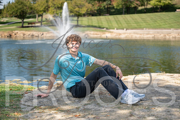 2026-10-12 Carter senior pics mom is Collin Lovitts_DSC_3858