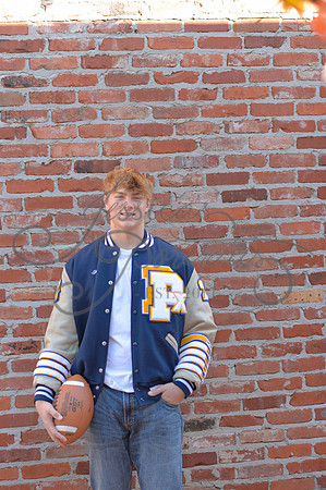 2024-11-01 Vinny Ross Senior pics Downtown Parkville__JAE3956