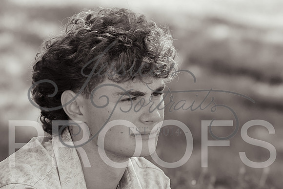 2026-10-12 Carter senior pics mom is Collin Lovitts_DSC_3868-2