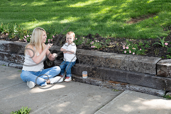 2025-05-23 Wendy and Julie with Baby Max Garney park_Z63_5867