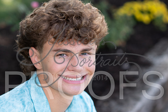 2026-10-12 Carter senior pics mom is Collin Lovitts_DSC_3870