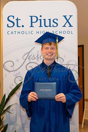 2025-05-09 Pius Graduation, Individual and GROUP at ST. THERESE_Z63_5510