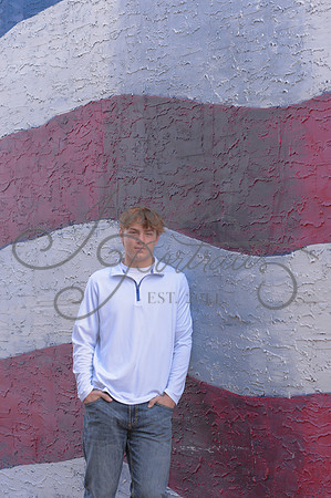 2024-11-01 Vinny Ross Senior pics Downtown Parkville__JAE3887