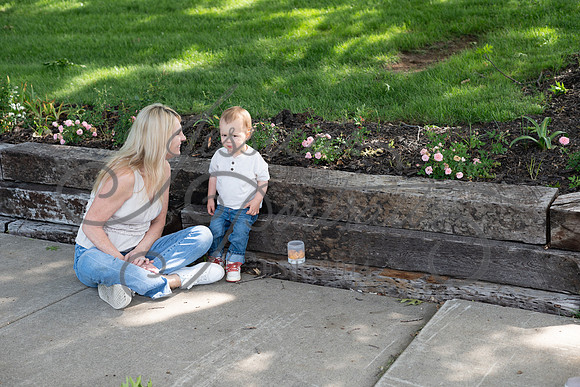 2025-05-23 Wendy and Julie with Baby Max Garney park_Z63_5853