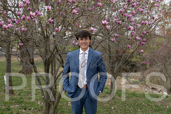 2025-03-28 Rory Colligan In downtown Parkville_Z63_2772