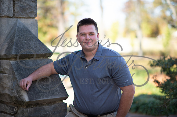 2024-10-26 Dipple Family and Sams Senior pics__JAE2305