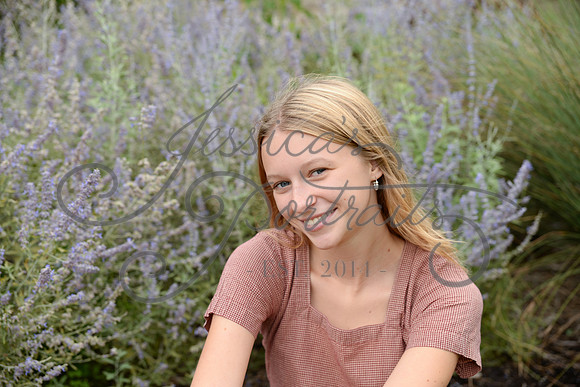 2022-09-17 Laura Culp Daughter senior Photos_DSC_7792