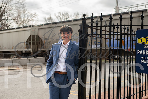 2025-03-28 Rory Colligan In downtown Parkville_Z63_2855